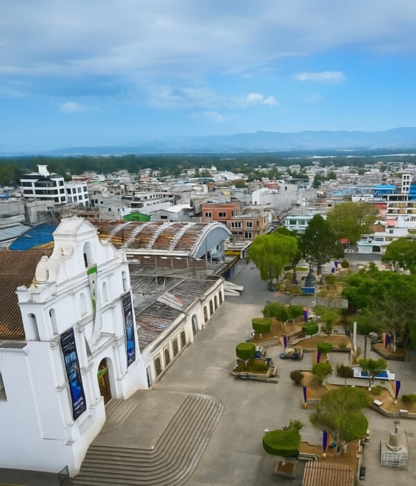 plaza central huehuetenango 600x700-min